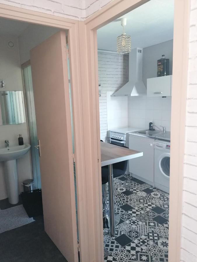 Charmant Appartement Entre Vitre Et Fougeres Chatillon-en-Vendelais エクステリア 写真